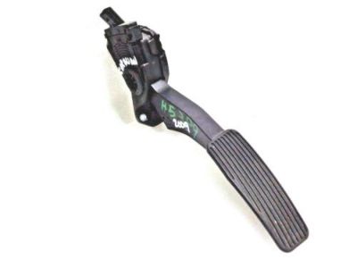 Chrysler 5281225AA PEDAL Accelerator