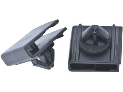 Ram 6509288AA Rocker Molding Clip