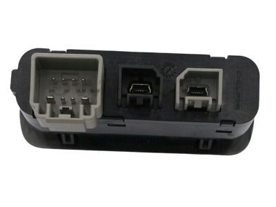 Chrysler 68294075AA REFLECTOR Hub SD USB Charging Auxiliary