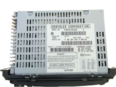 Jeep 5091650AB AM/FM Radio