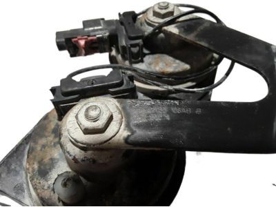 Jeep 56050166AB HORN AND BRACKET Dual